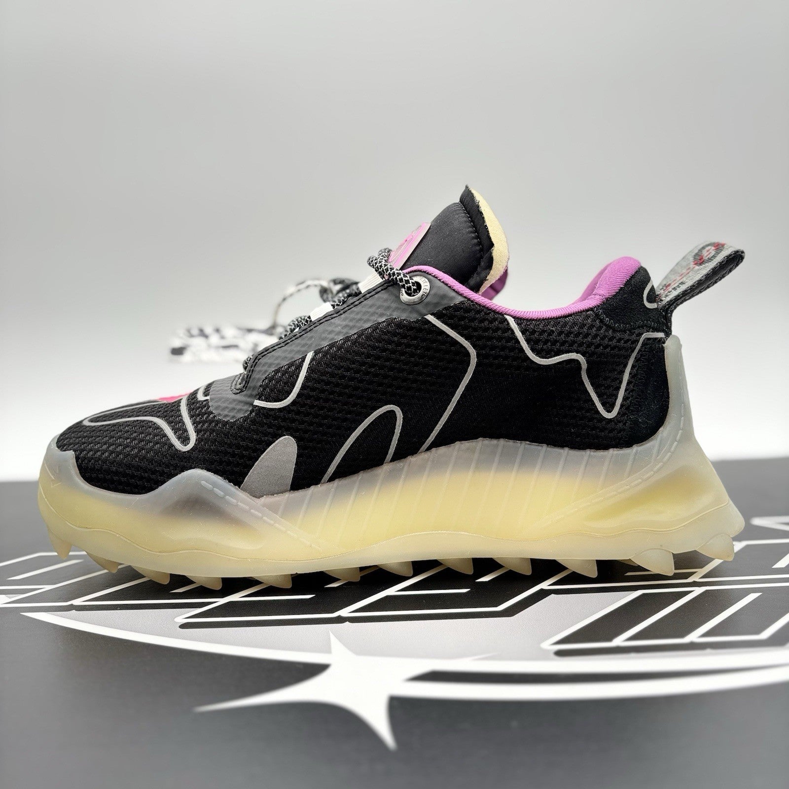 Size 42 (9 US) Off-White Odsy-1000 ' Transparent Fuchsia ' | GREAT CONDITION!