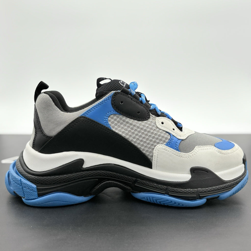 Size 44 (11 US) Balenciaga Triple S Sneaker ' Grey Blue ' | SUPER CLEAN!