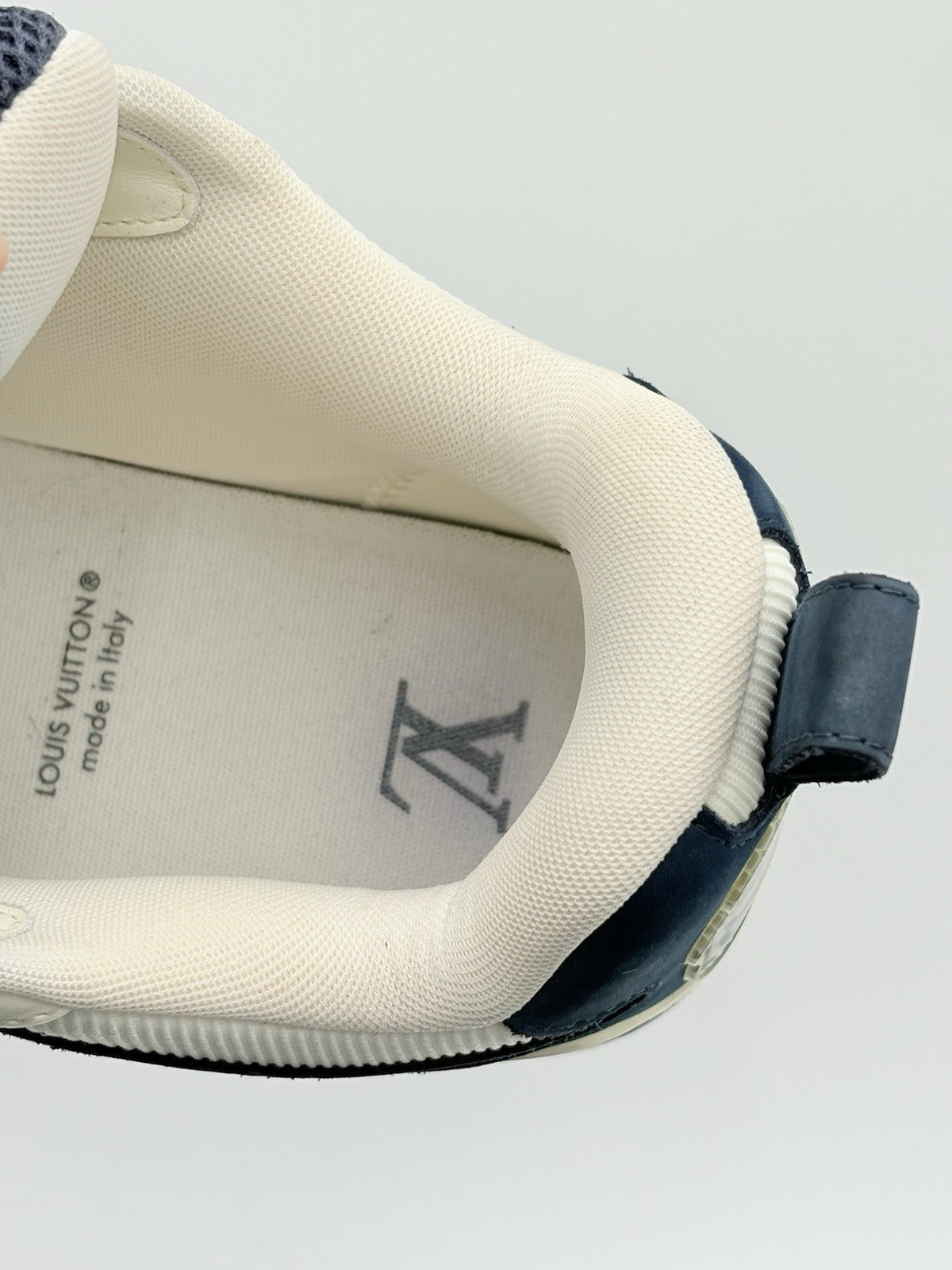 Size 8 LV (9-9.5 US) - Louis Vuitton Skate ' Marine ' | SUPER CLEAN!