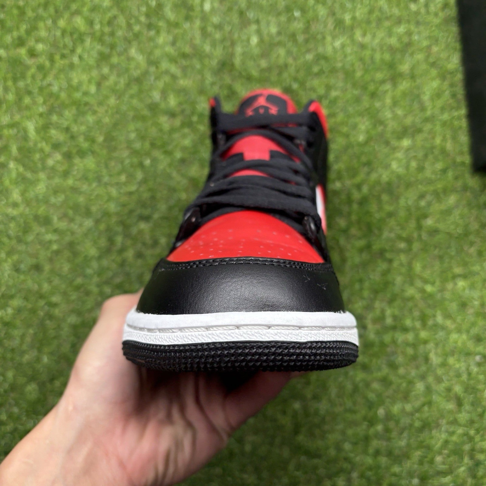Size 8 - Jordan 1 Mid Bred Toe | SUPER CLEAN!