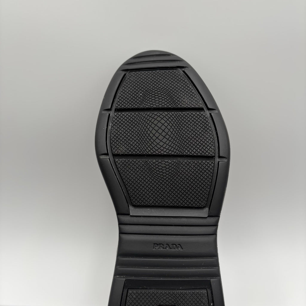 Size 8 UK (9 US) - Prada Americas Cup ' Black Leather ' | GOOD CONDITION!