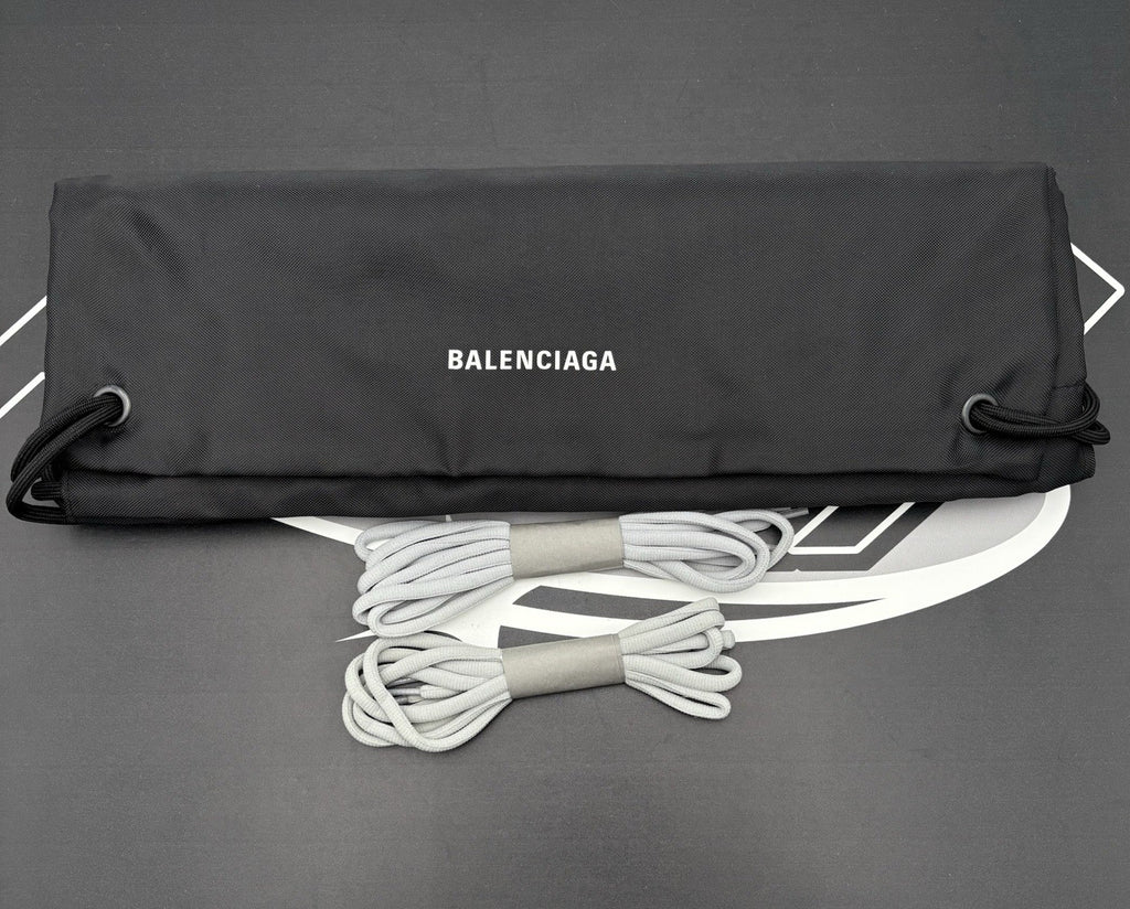 Size 42 EU (9 US) - Balenciaga Track ' Triple Silver ' | BRAND NEW!