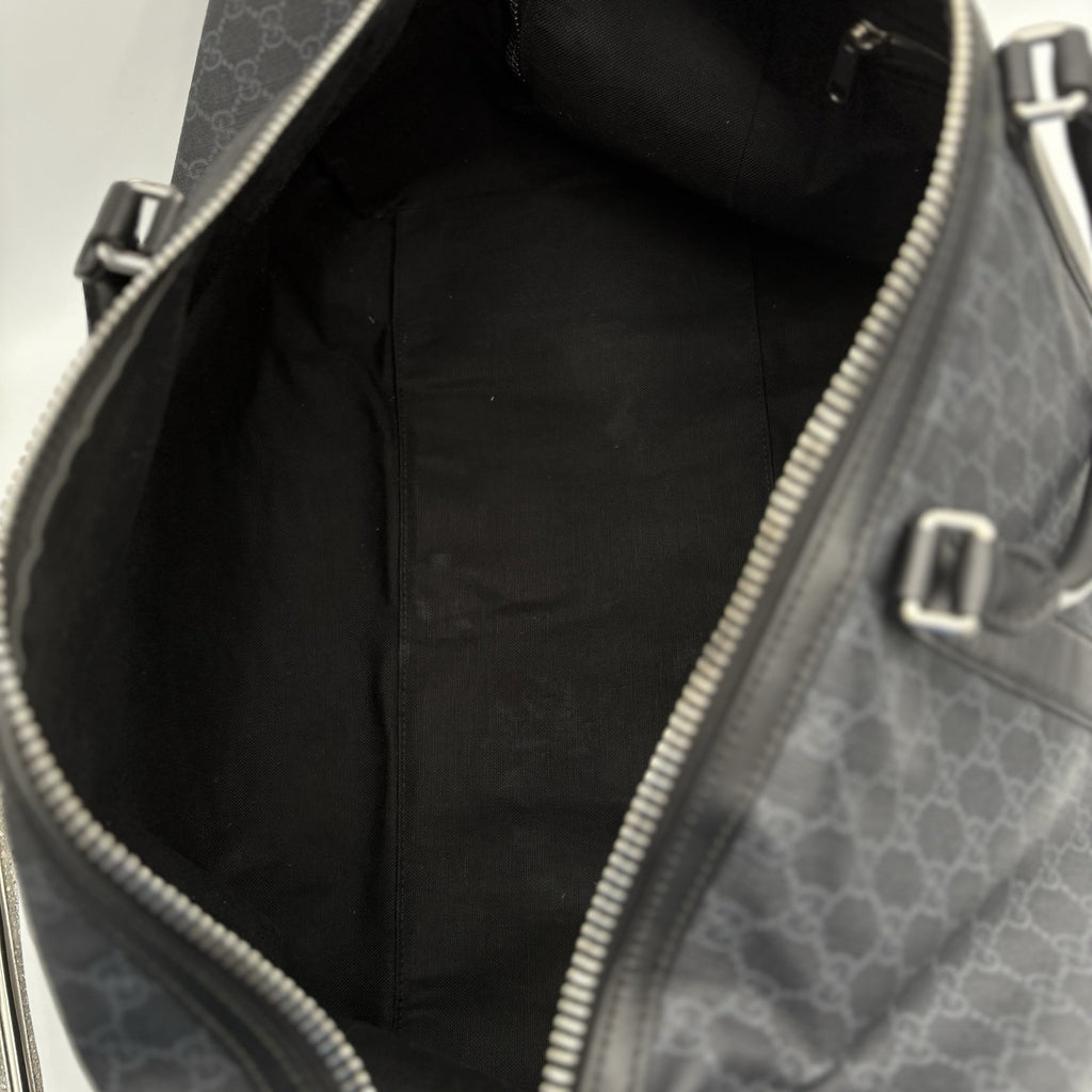 Gucci Carry On Large Duffle Bag ' Gg Supreme - Black ' | GREAT CONDITION!