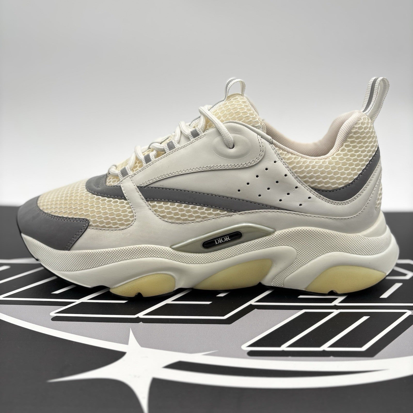 Size 45 (12 US) - Dior B22 Sneaker ' White Reflective ' | GREAT CONDITION!