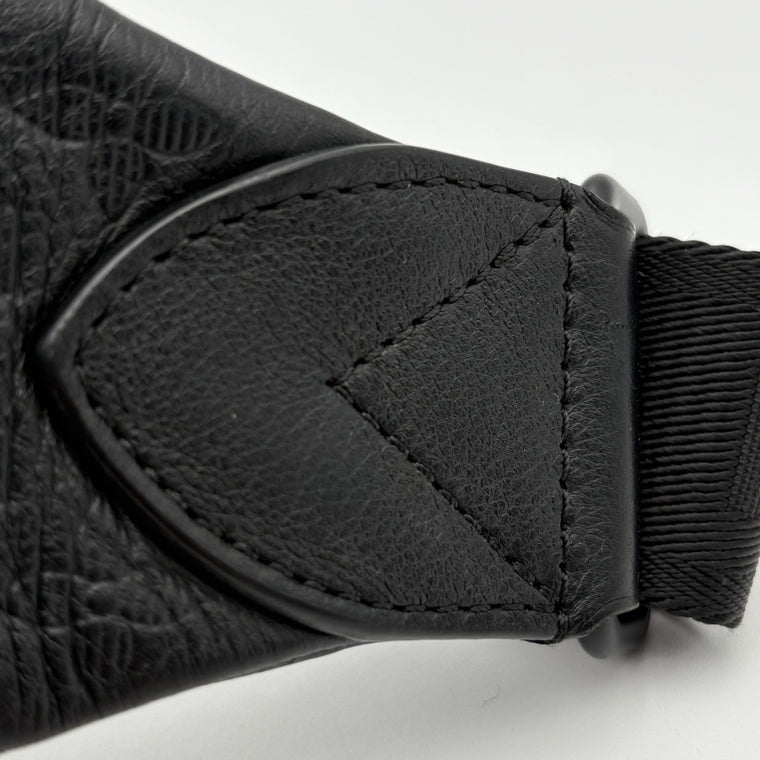 Monogram Sling Bag Black — photo 11