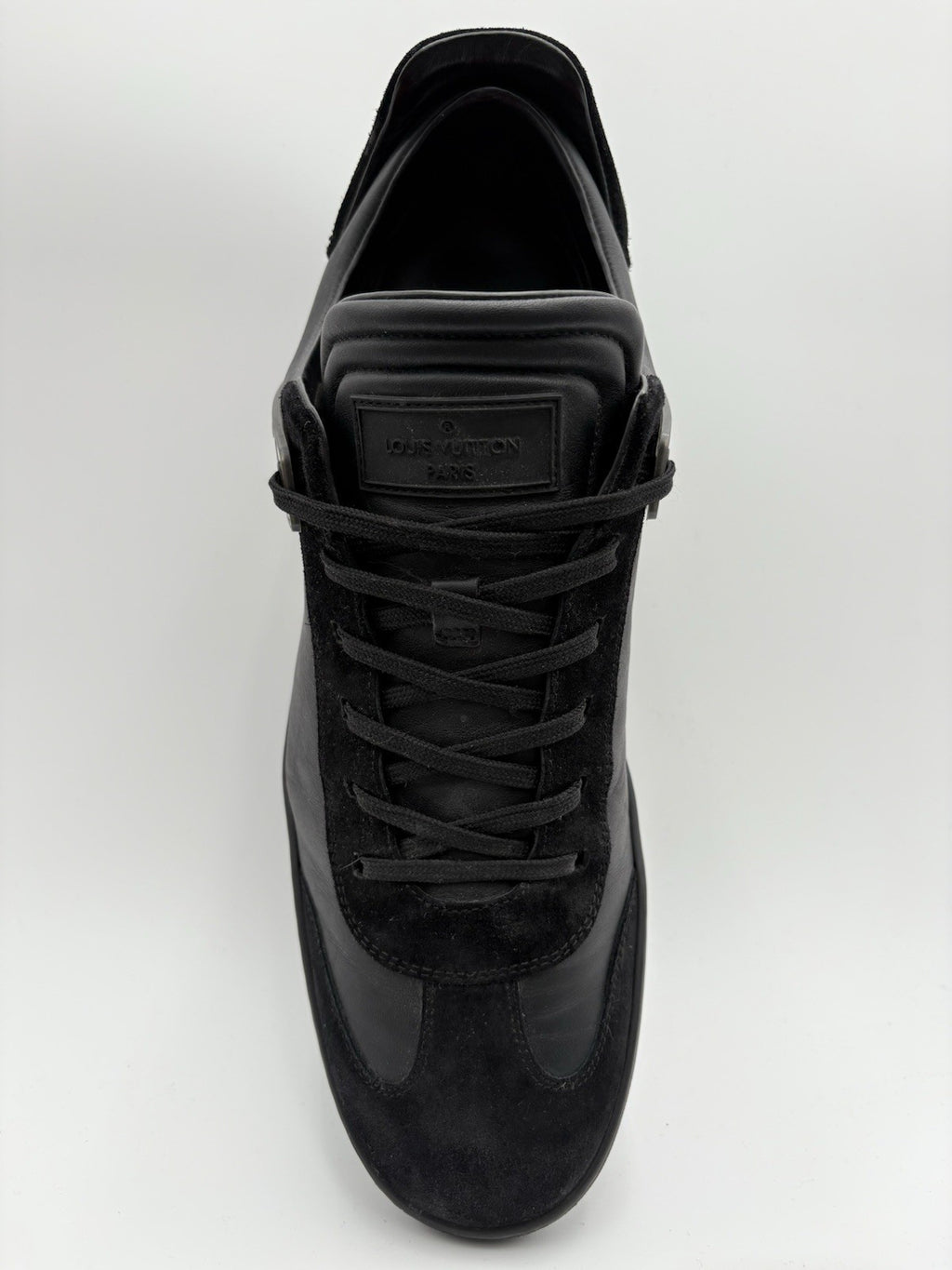 Size 10 LV (11-11.5 US) Louis Vuitton Leather Sneakers ' Black ' | GOOD COND!