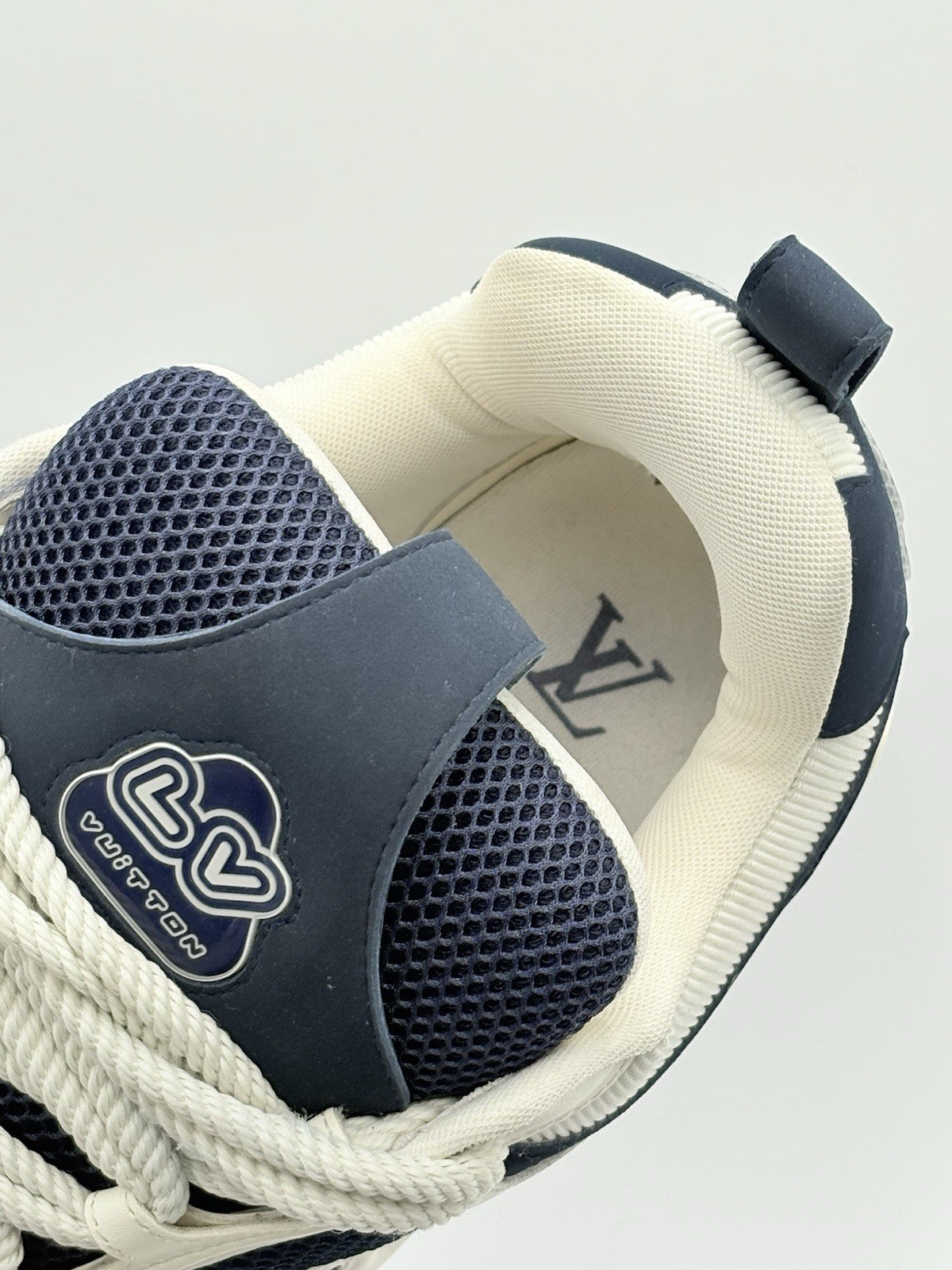 Size 12 LV (13-13.5 US) Louis Vuitton Skate ' Marine ' | GREAT CONDITION