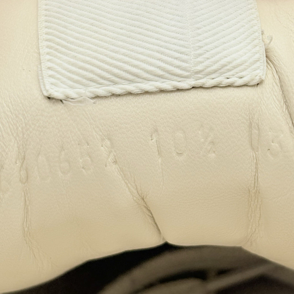 Size 10.5 G (11 US) Gucci Rhyton ' Hawaii ' | GREAT CONDITION!