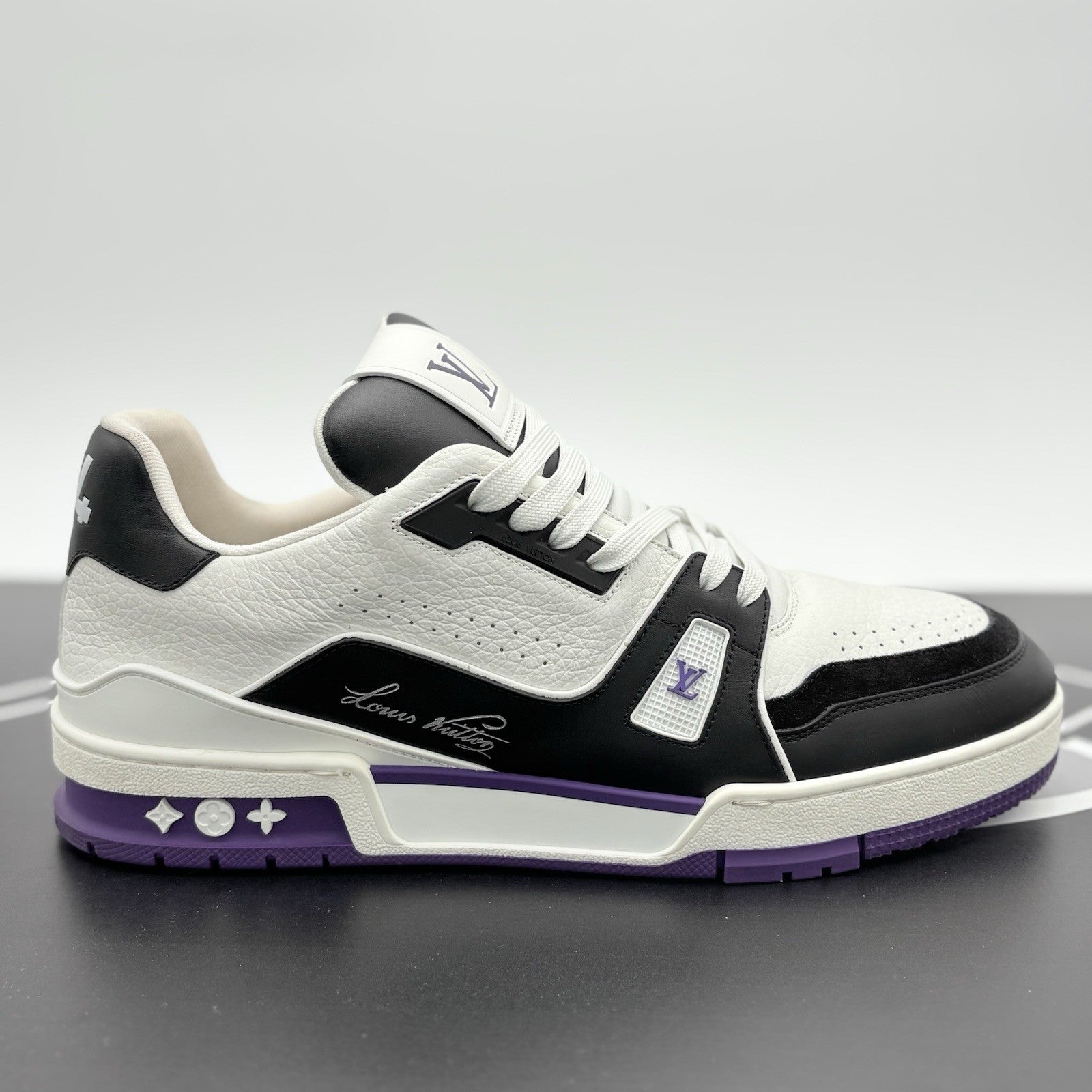 Size 9 LV (10-10.5 US) Louis Vuitton Trainer ' Purple ' | SUPER CLEAN!