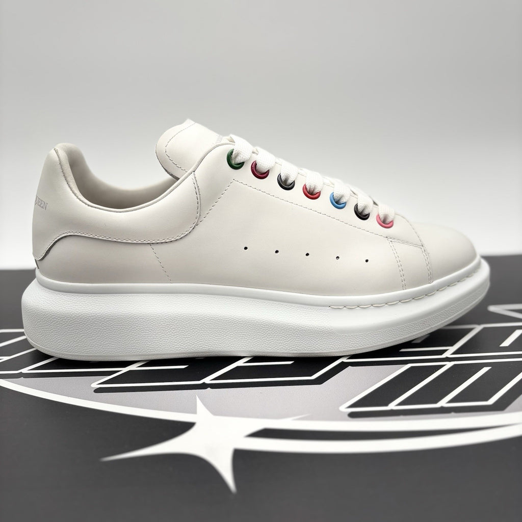 Size 43 (10 US) Alexander McQueen Oversized ' White, Multicolor ' | GREAT COND!
