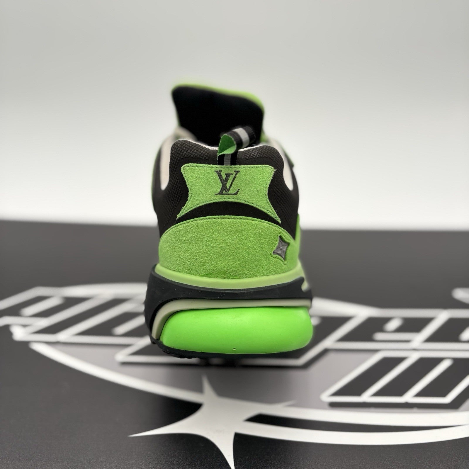 Size 10 LV (11-11.5 US) Louis Vuitton Tactic Runner ' Green ' | GOOD CONDITION!