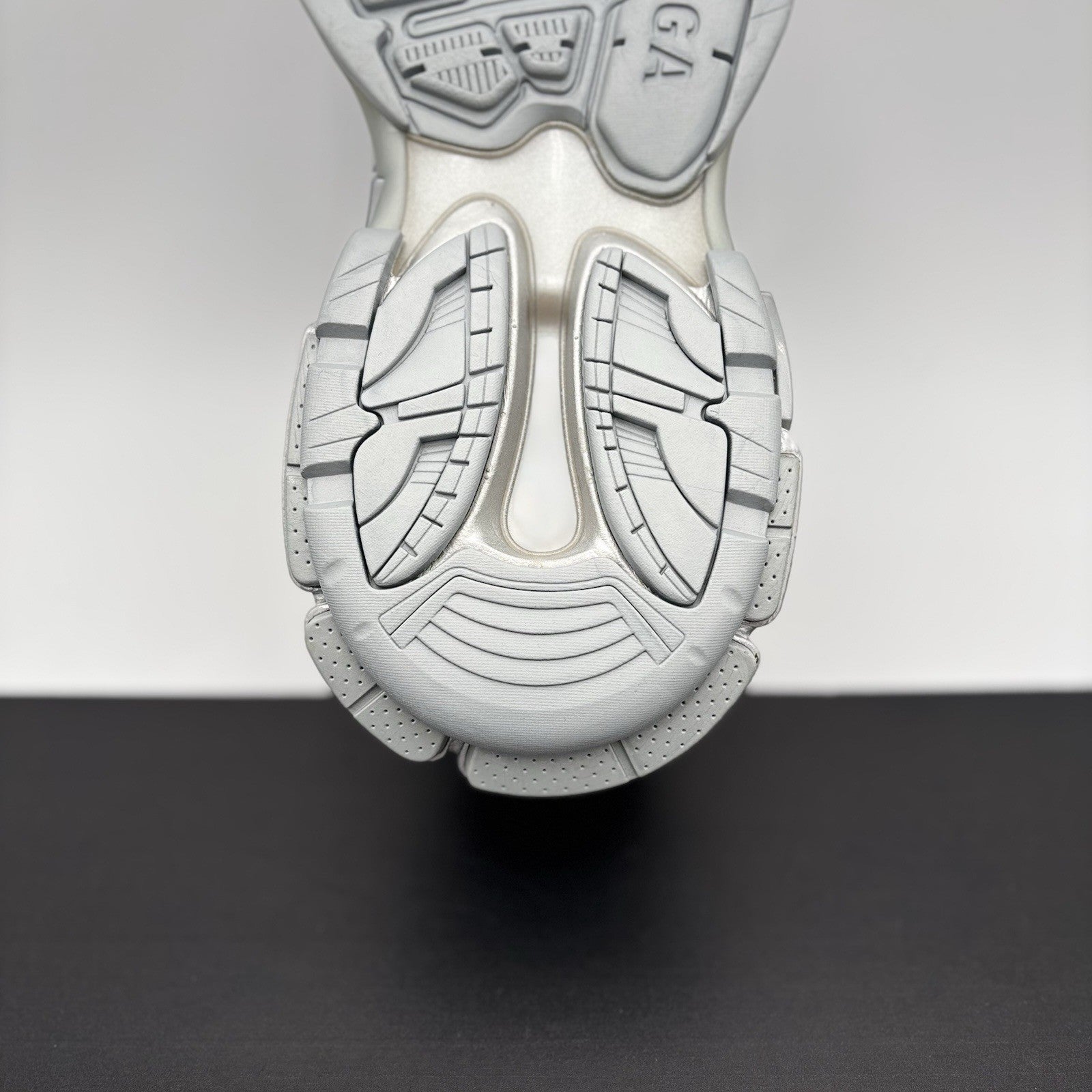 Size 42 EU (9 US) - Balenciaga Track ' Triple Silver ' | BRAND NEW!