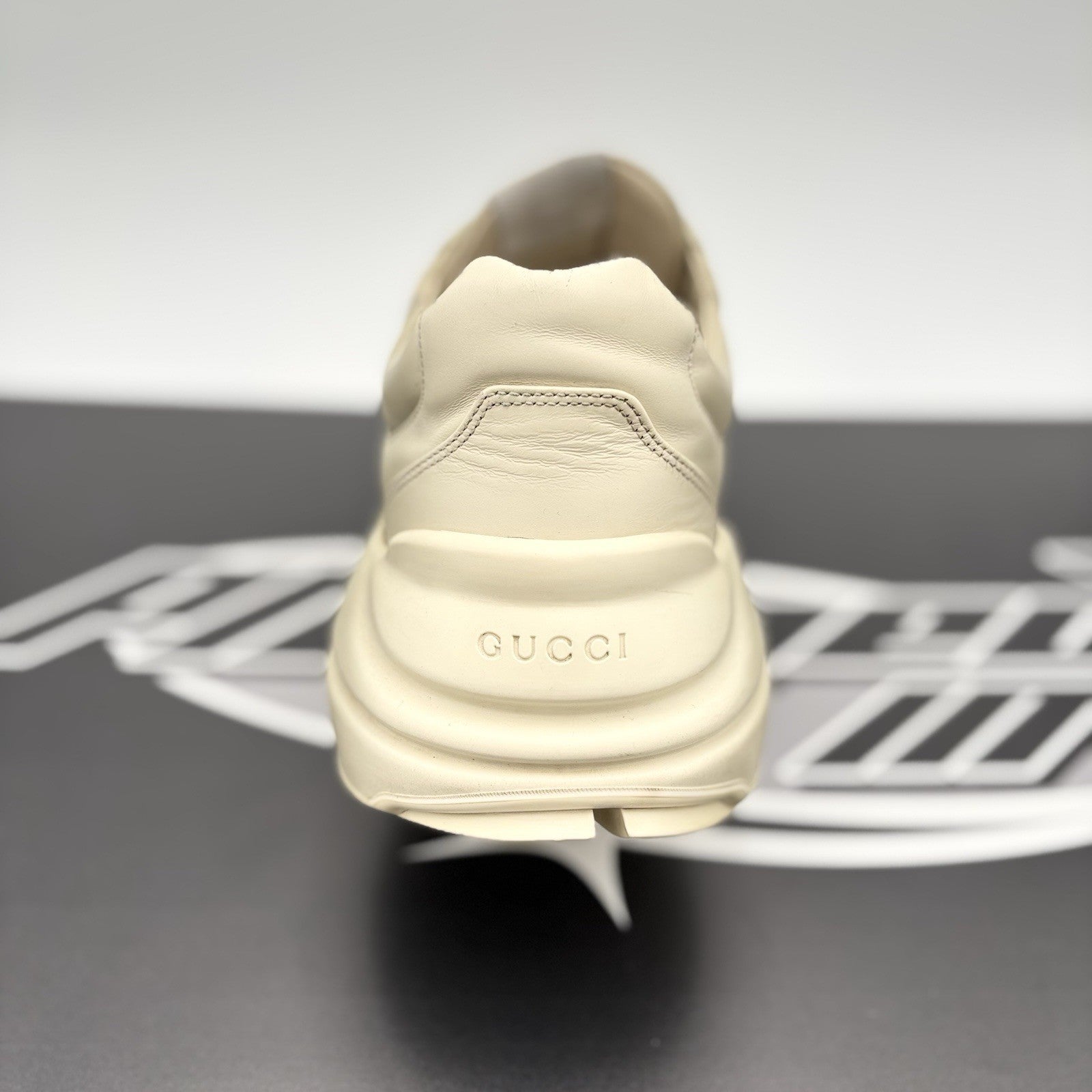 Size 9 G (9.5 US) Gucci Rhyton GG  ‘ Hawaii Ivory Multi ’ | GOOD CONDITION!