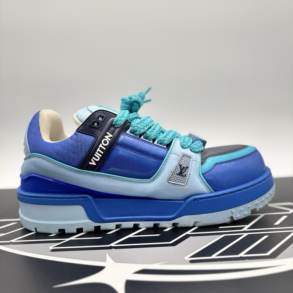 Size 9 LV (10-10.5 US) - Louis Vuitton Maxi ' Blue, Teal ' | GREAT CONDITION!