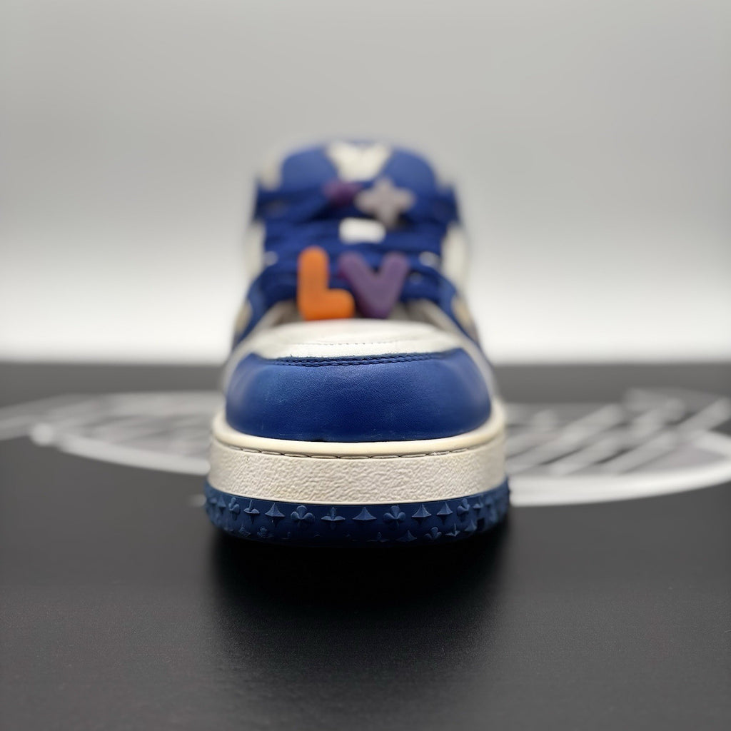 Size 10.5 LV (11.5-12 US) - Louis Vuitton Maxi ' Blue White '