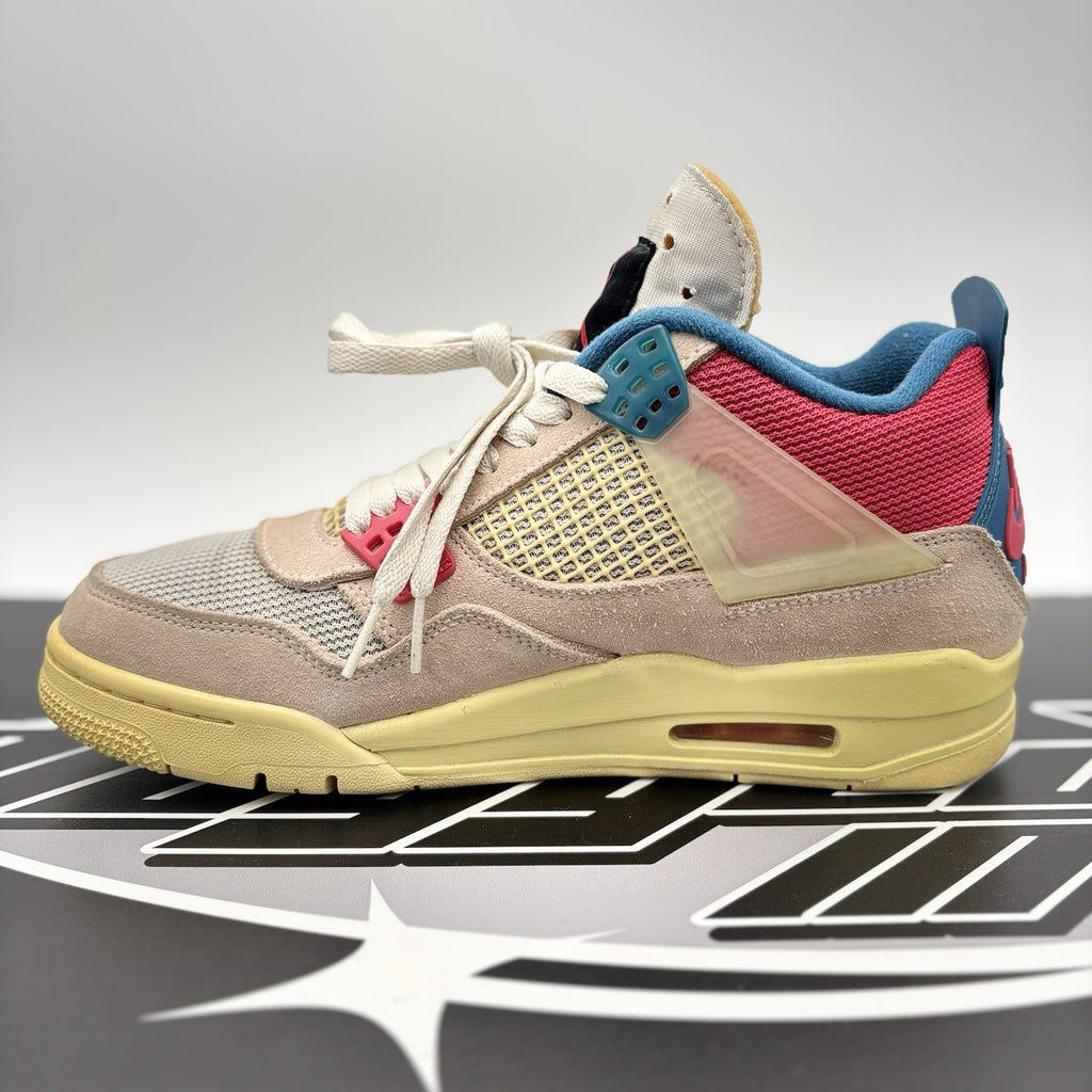 Size 9 - Jordan 4 Retro x Union LA Mid Guava Ice | GREAT CONDITION!