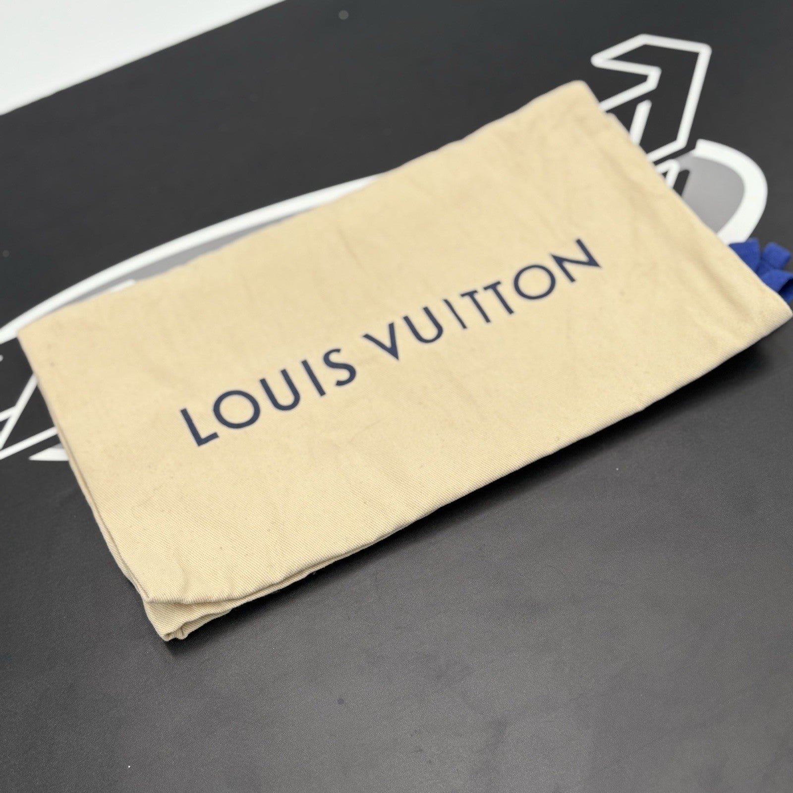 Size 11 LV (12-12.5 US) Louis Vuitton Trainer ' Monogram Navy ' | GREAT COND!