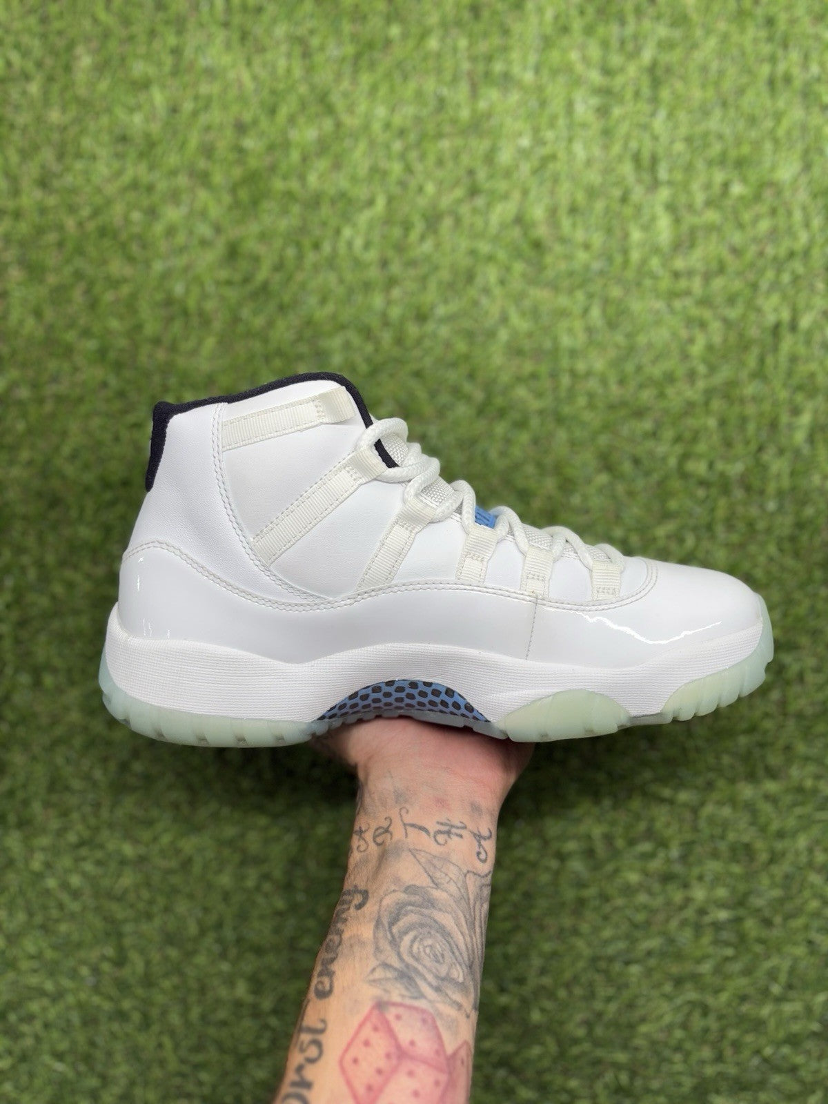 Size 9 - Air Jordan 11 Retro 2014 ' Legend Blue , Columbia ' | GREAT CONDITION!