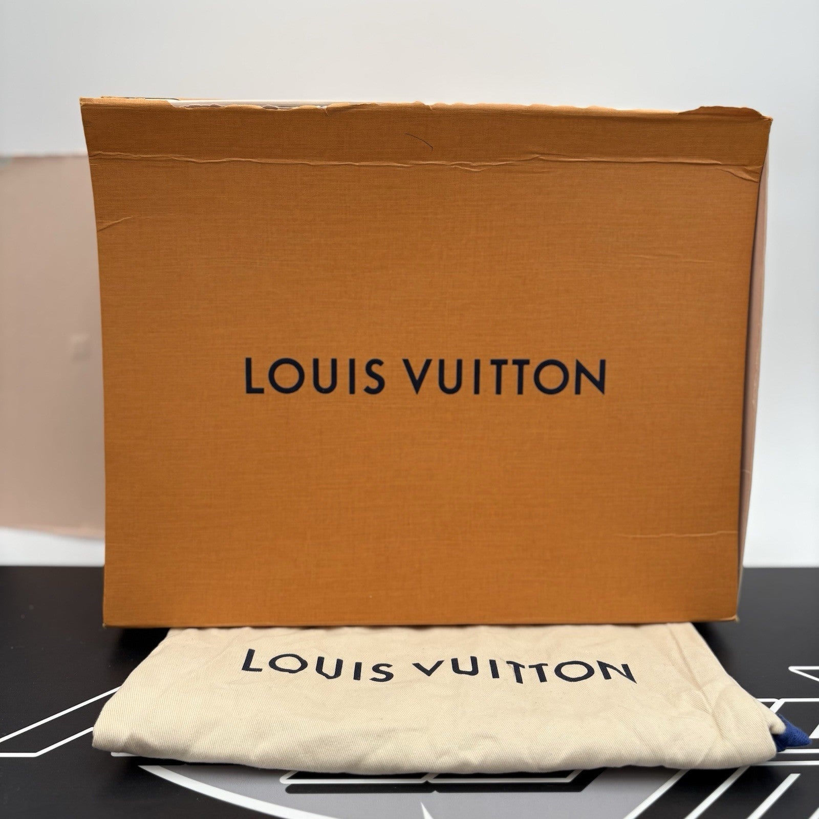 Size 11 LV (12-12.5 US) Louis Vuitton Trainer Strap ' Beige ' | SUPER CLEAN!
