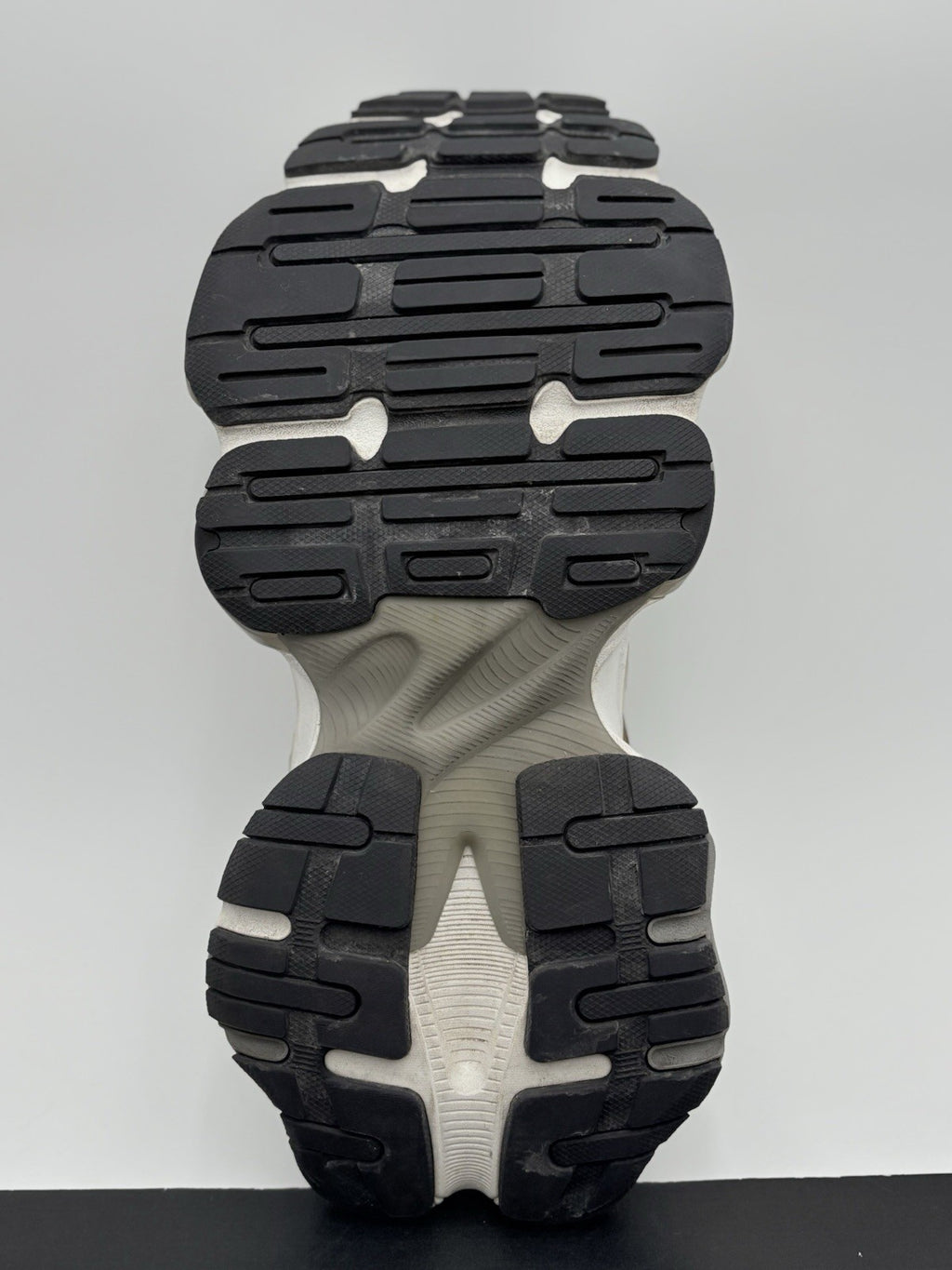 Size 44 (11 US) - Balenciaga Cargo Sneakers ' White Grey Black ' | GREAT COND!