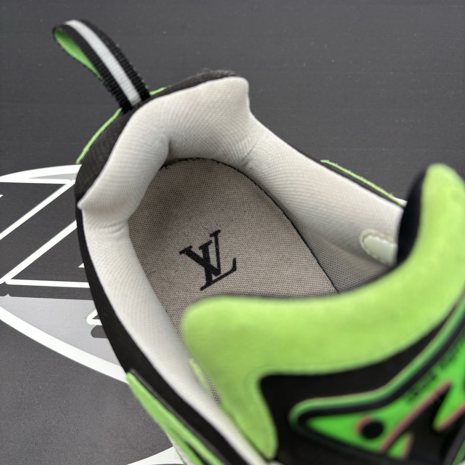 Size 10 LV (11-11.5 US) Louis Vuitton Tactic Runner ' Green ' | GOOD CONDITION!