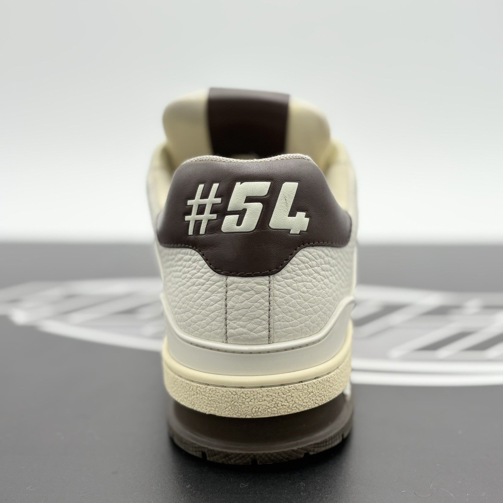 Size 8 LV (9-9.5 US) - Louis Vuitton Trainer ' White Mocha ' | GOOD CONDITION!