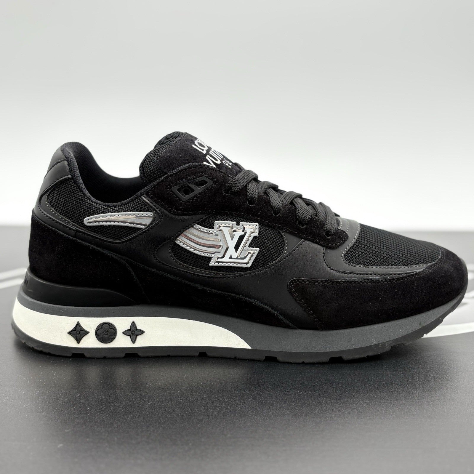Size 8 LV (9-9.5 US) Louis Vuitton Run Away Low ' Black ' | EXCELLENT CONDITION!