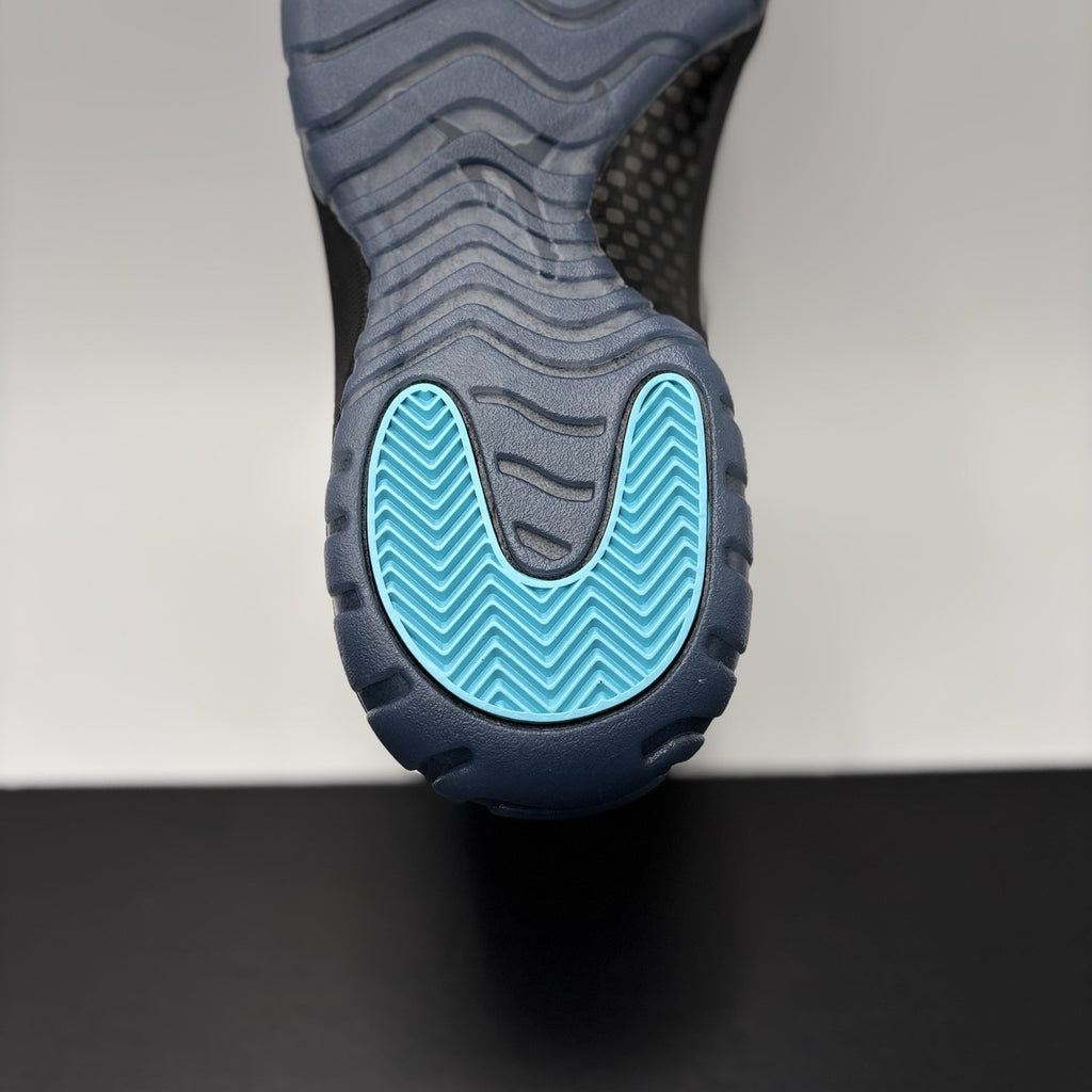 Size 11.5 - Air Jordan 11 Retro 2025 Gamma Blue | NEW!