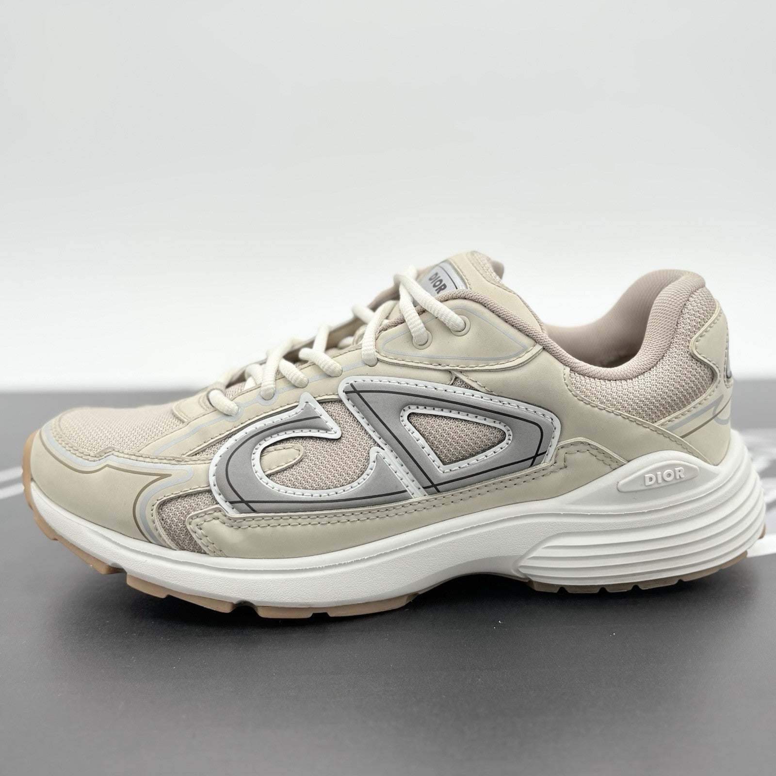Size 41 (8 US) - Dior B30 Reflective Sneaker ' Tan White ' | GREAT CONDITION!
