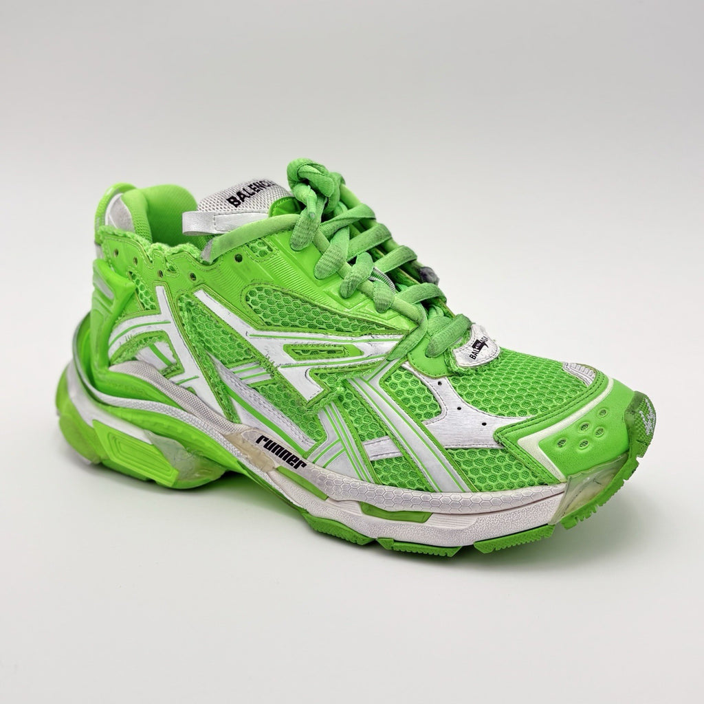 Size 41 (US 8) - Balenciaga Runner ' Fluo Green White ' | BRAND NEW!