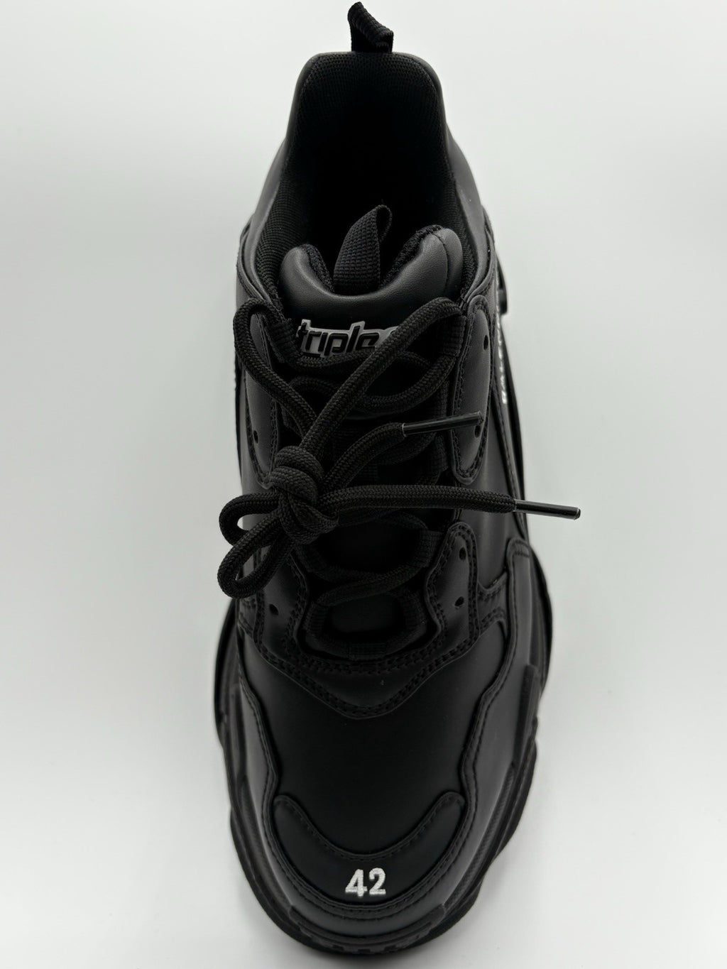 Size 42 - Balenciaga Triple S ' Black ' | BRAND NEW!