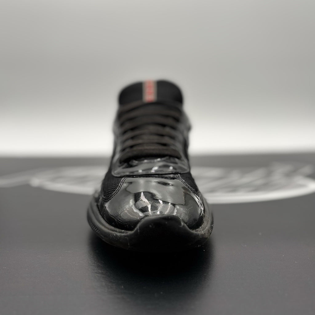 Size 8 UK (9 US) Prada Americas Cup ' Black '