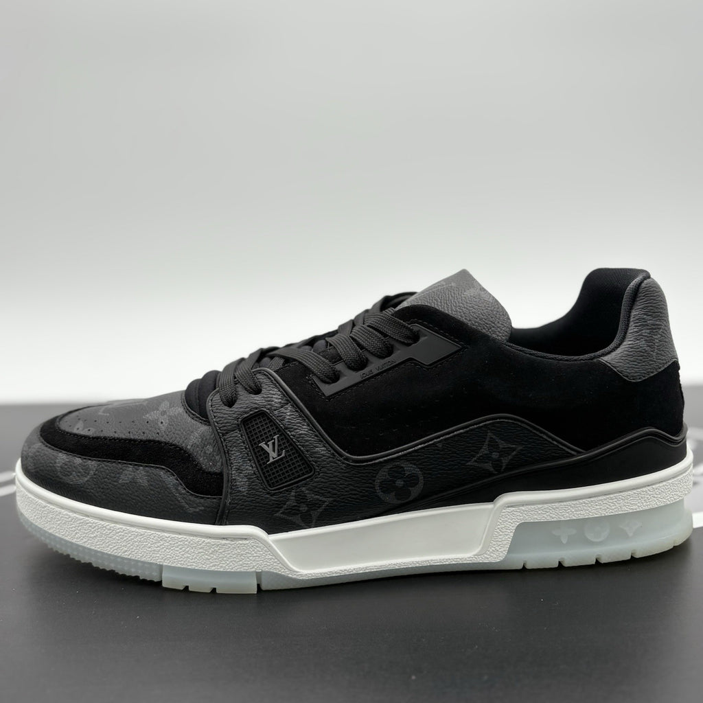 Size 9 LV (10-10.5 US) - Louis Vuitton Trainer ' Black ' | SUPER CLEAN!