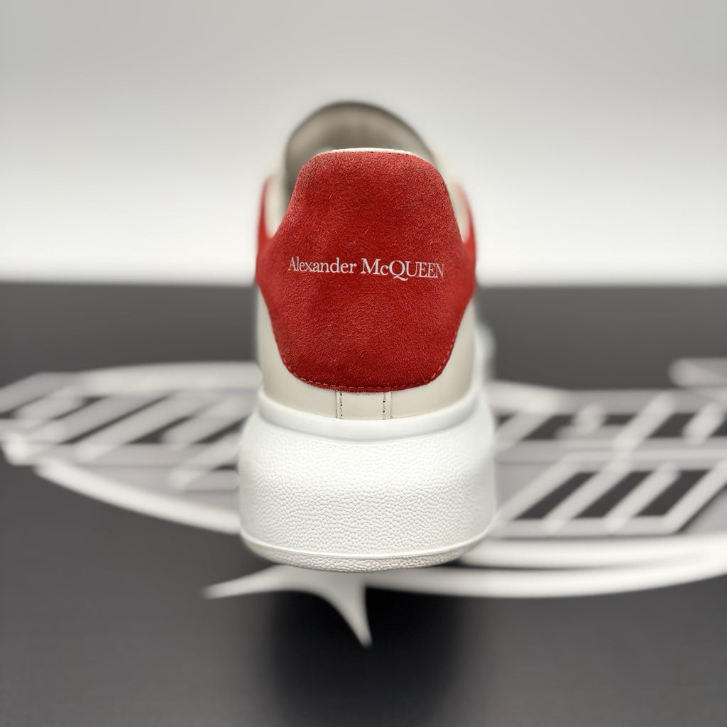 Size 41.5 (8.5 US) Alexander McQueen Oversized ‘ White, Red ' | GOOD COND!