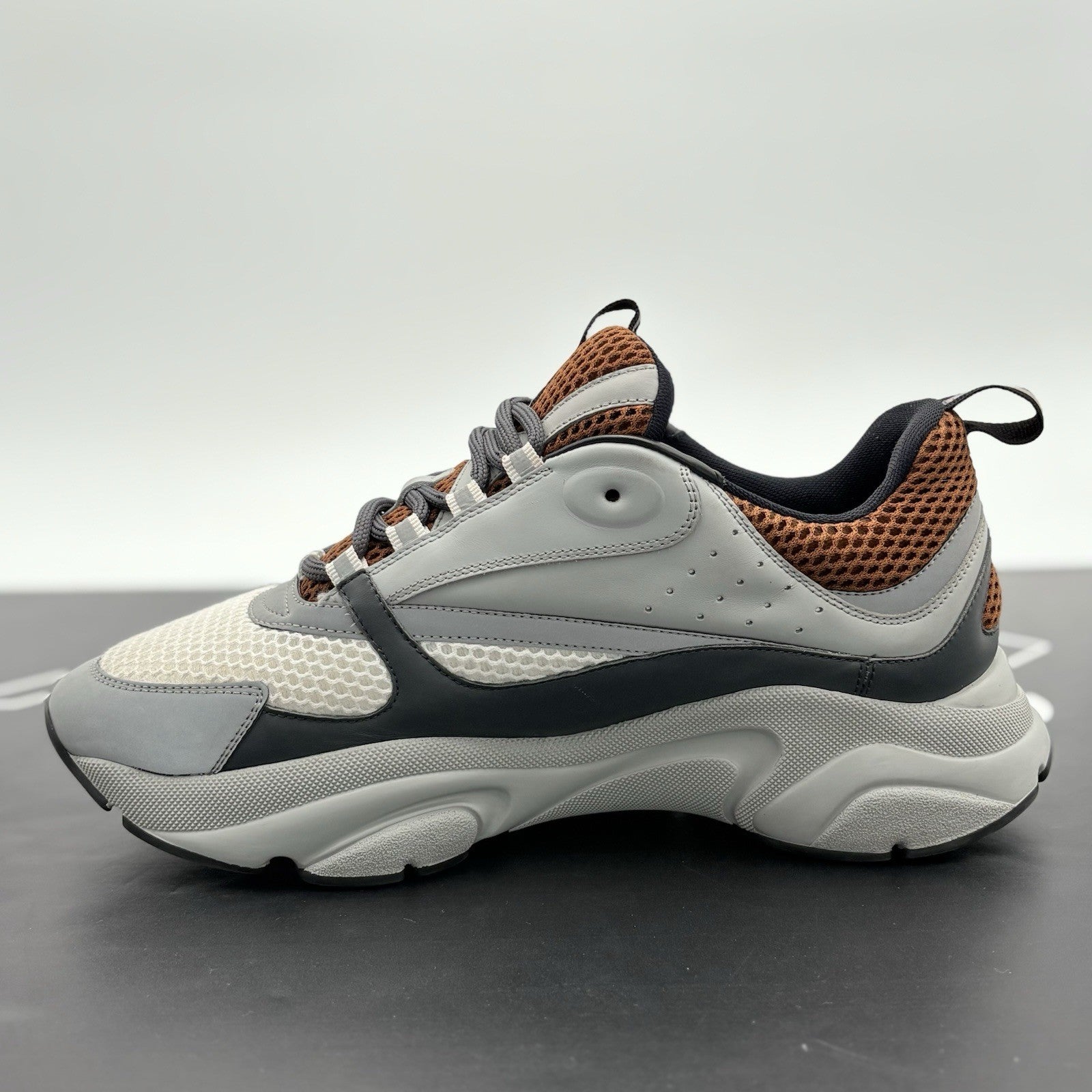 Size 43 (10 US) - Dior B22 Sneaker ' Brown ' | SUPER CLEAN!