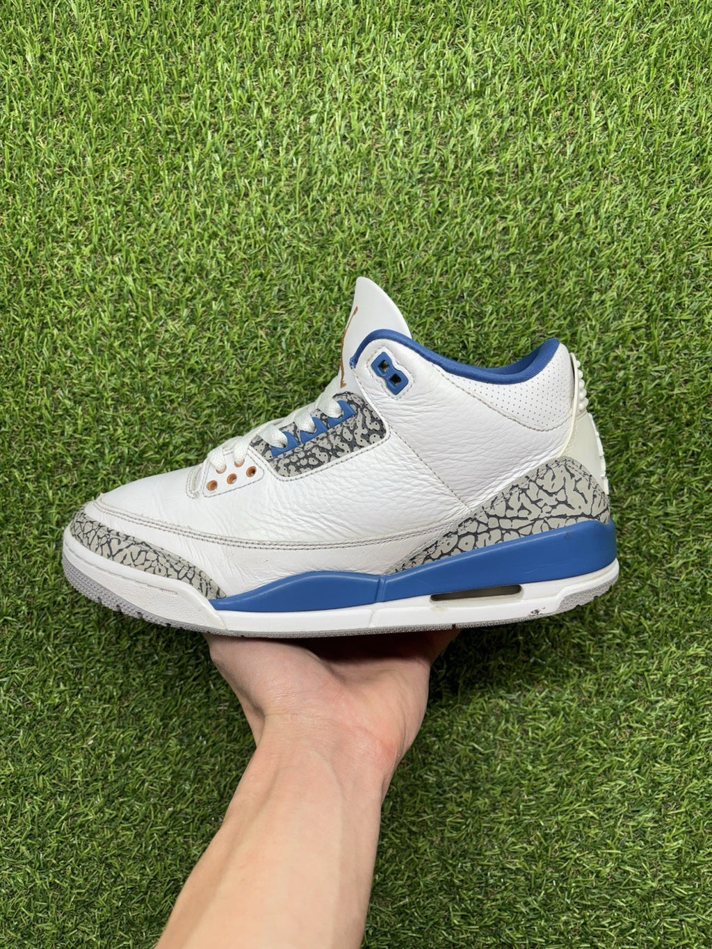 Size 8.5 - Jordan 3 Retro Mid Washington Wizards | GOOD CONDITION!