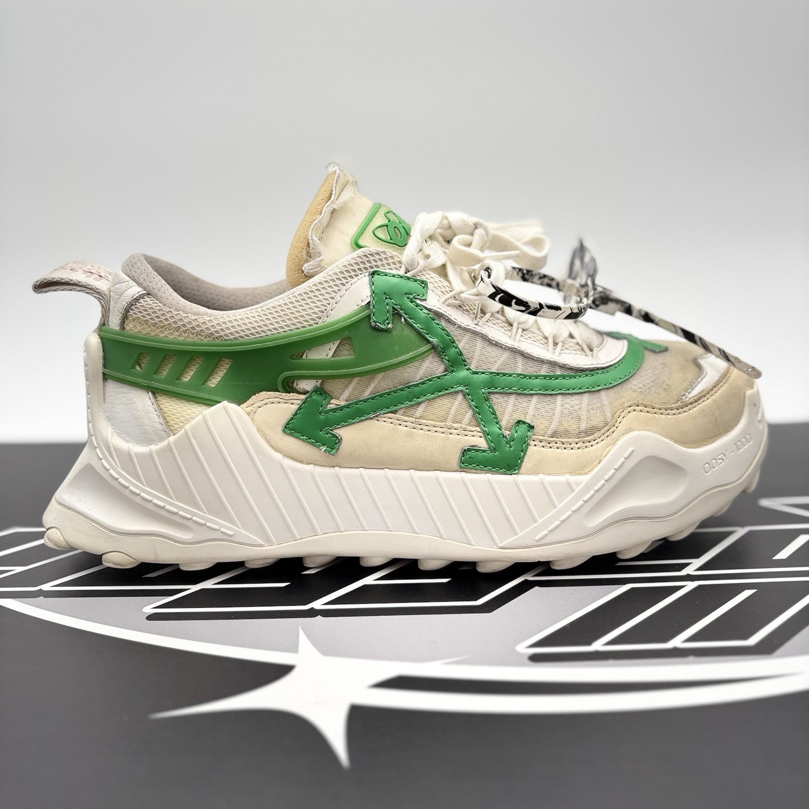 Size 43 (10 US) Off-White Odsy-1000 ' White, Beige, Green ' | GREAT CONDITION!