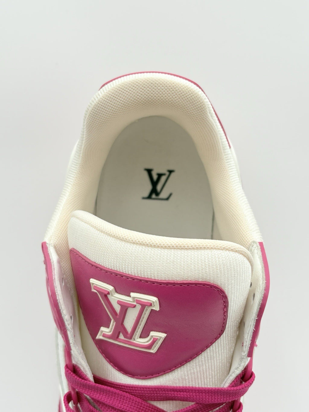 Size 10 LV (11-11.5 US) - Louis Vuitton Trainer ' White Pink ' | EXCELLENT COND!