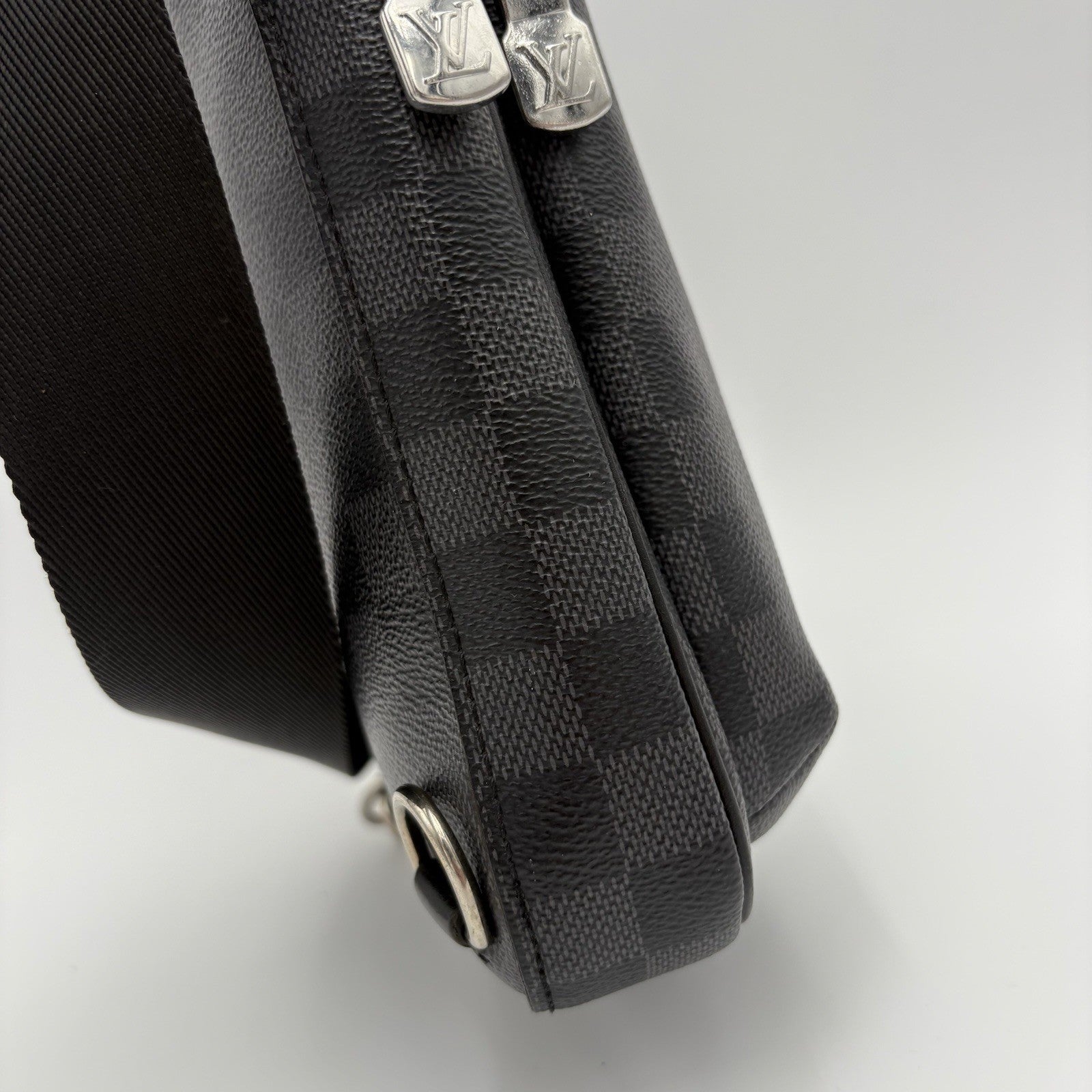 Louis Vuitton Sling Bag Damier Graphite Canvas ' Black ' | SUPER CLEAN!