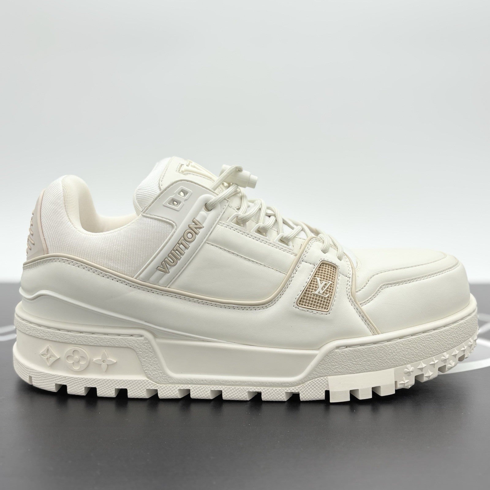 Size 10 LV (11-11.5 US) - Louis Vuitton Maxi Trainer ' White ' | WORN ONCE!