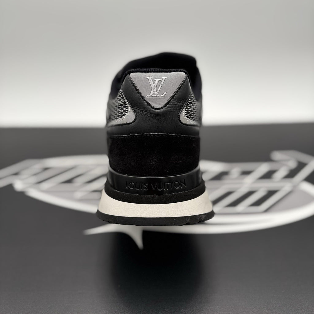 Size 8 LV (9-9.5 US) Louis Vuitton Run Away Low ' Black ' | EXCELLENT CONDITION!