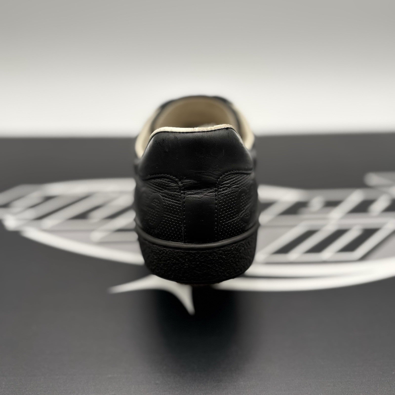 Size 9.5 G (10 US) - Gucci Ace GG ' Black '