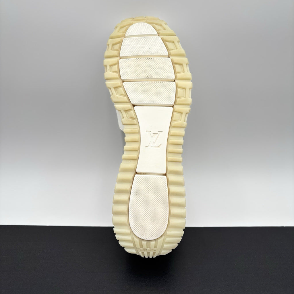 Size 12 LV (13-13.5 US) Louis Vuitton Run Away Sneaker ' White ' | GOOD!