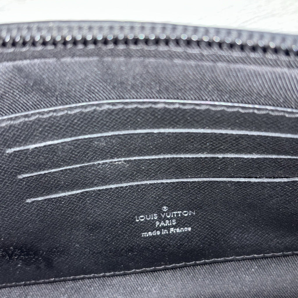 Louis Vuitton Pochette Volga Monogram Eclipse ' Black ' | SUPER CLEAN!