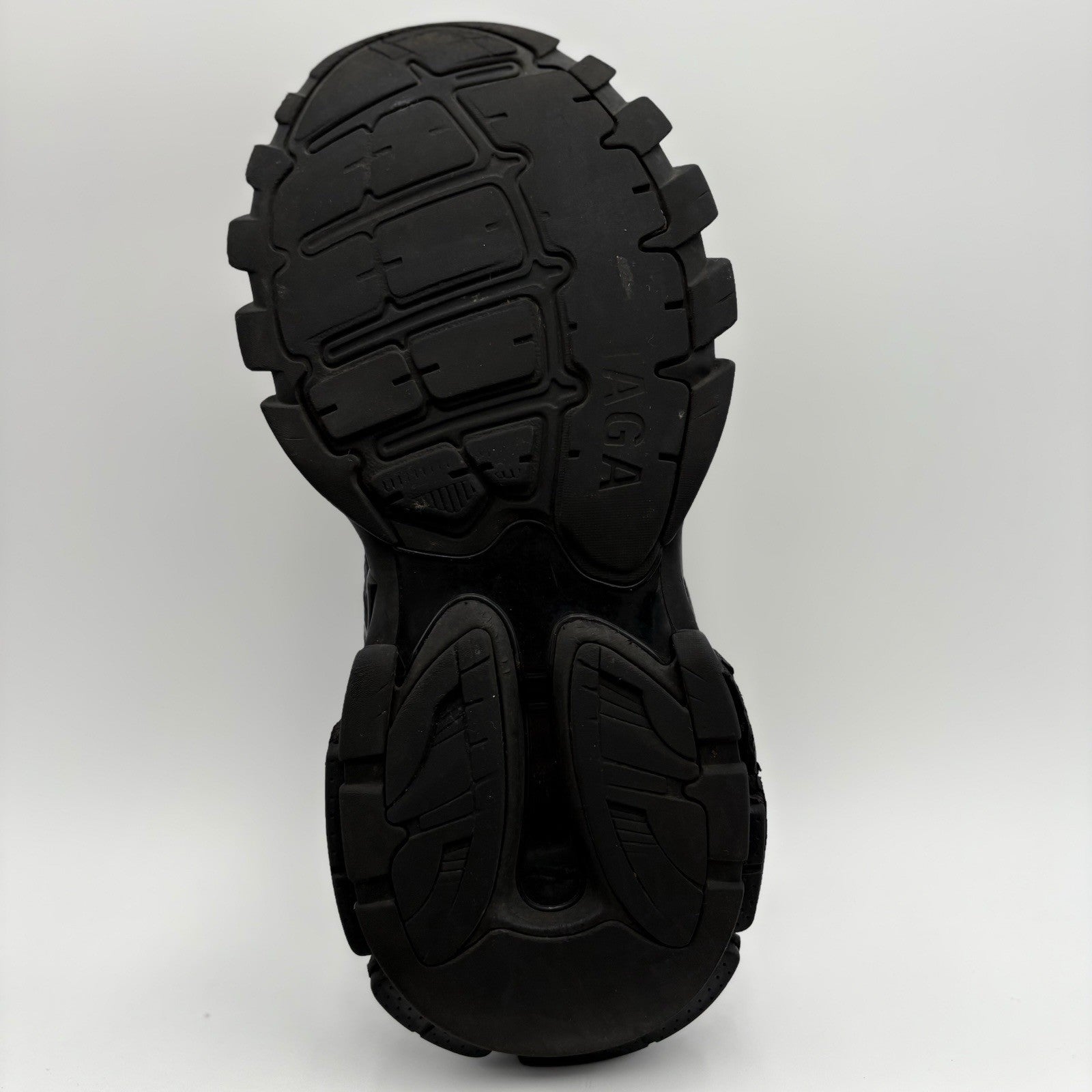 Size 42 (9 US) - Balenciaga Track Sneaker ' Black '