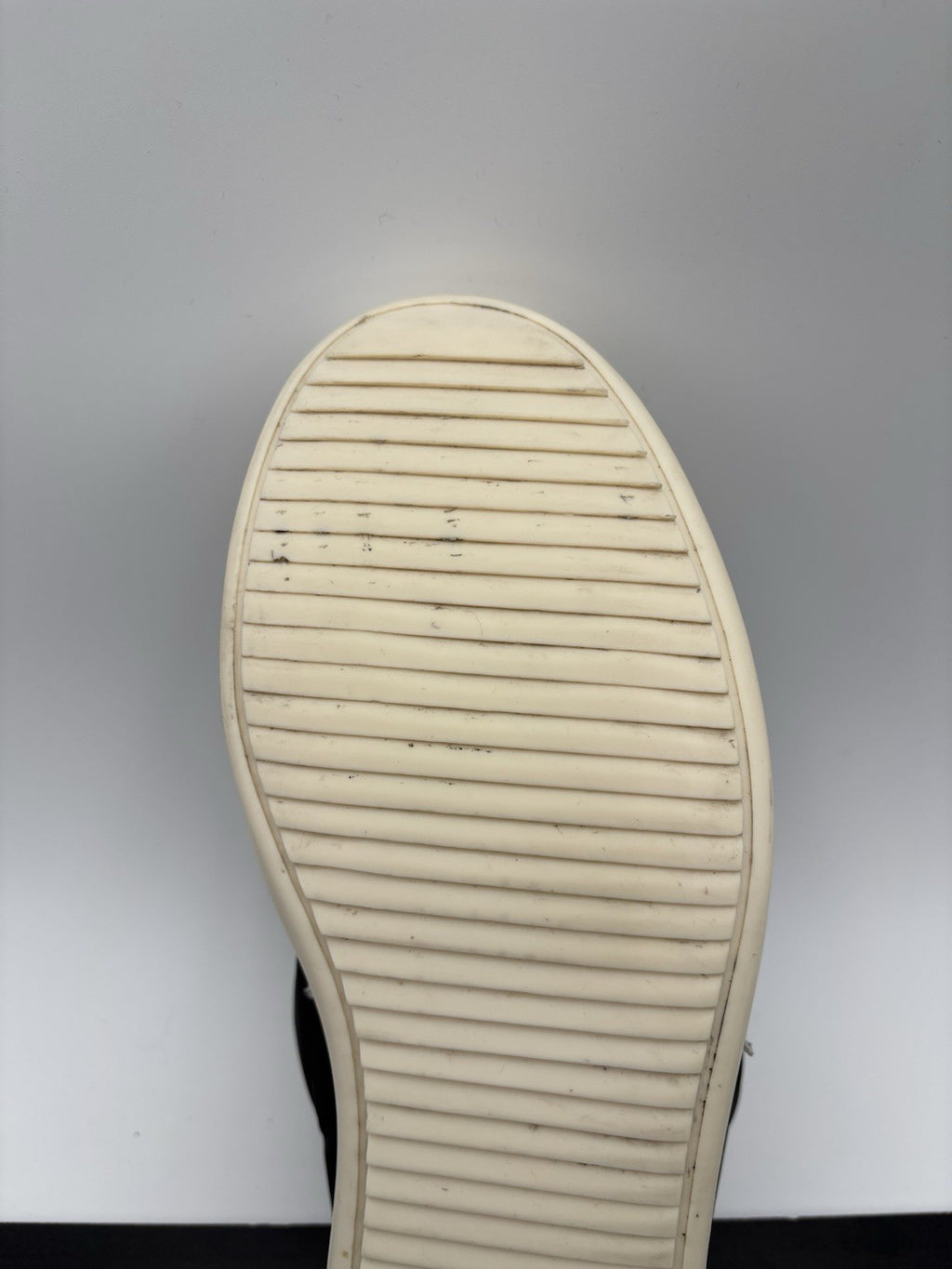 Size 42 (9 US) Rick Owens DRKSHDW Hollywood Jumbo Lace Puffer Low ' Black Milk '