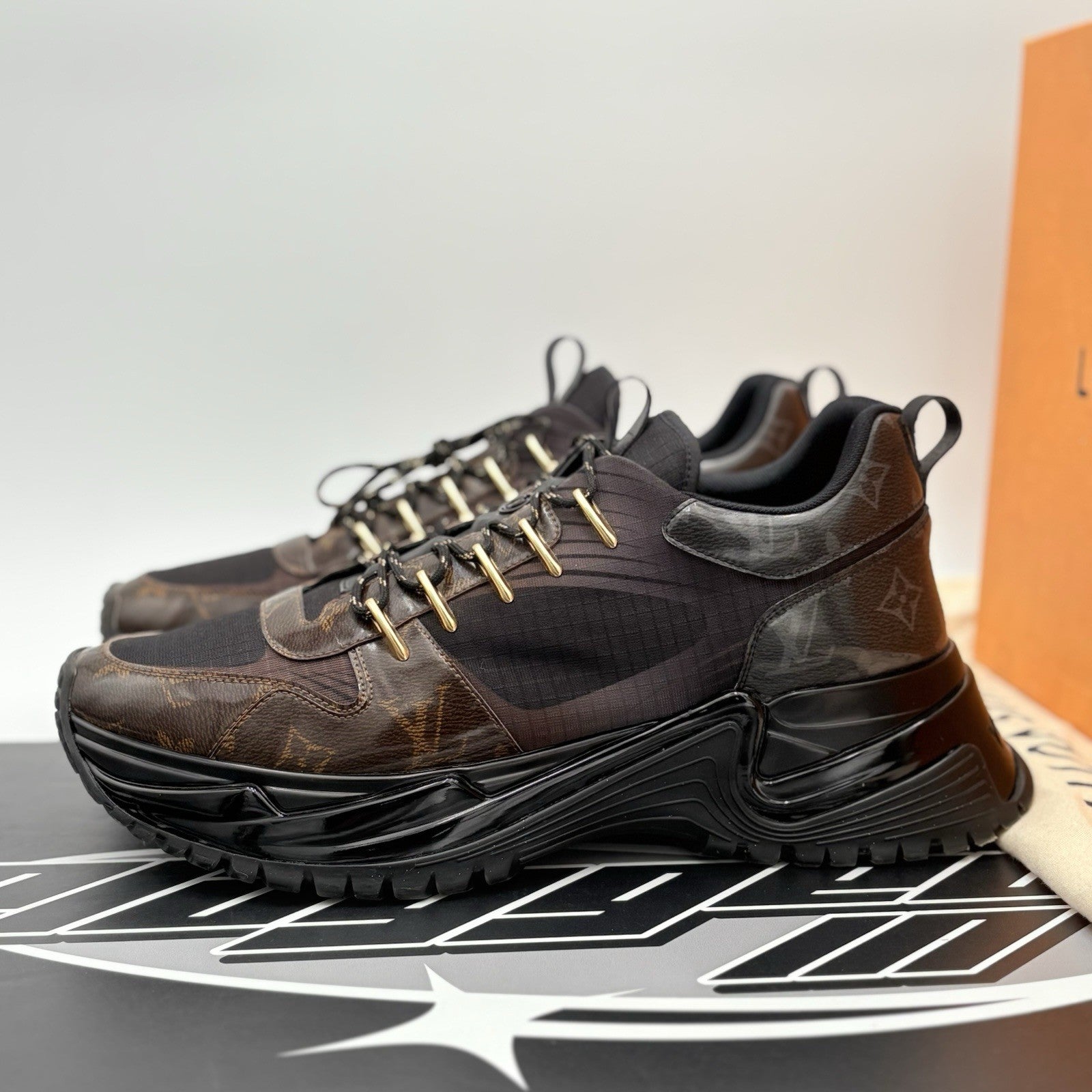 Size 9.5 LV (10.5-11 US) Louis Vuitton Run Away Pulse ' Brown Eclipse ' | CLEAN!