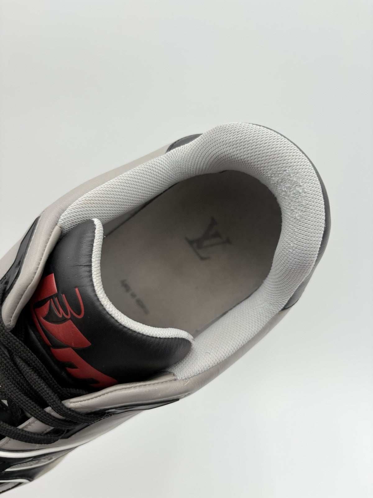 Size 10 LV (11-11.5 US) - Louis Vuitton x Virgil Trainer SS19