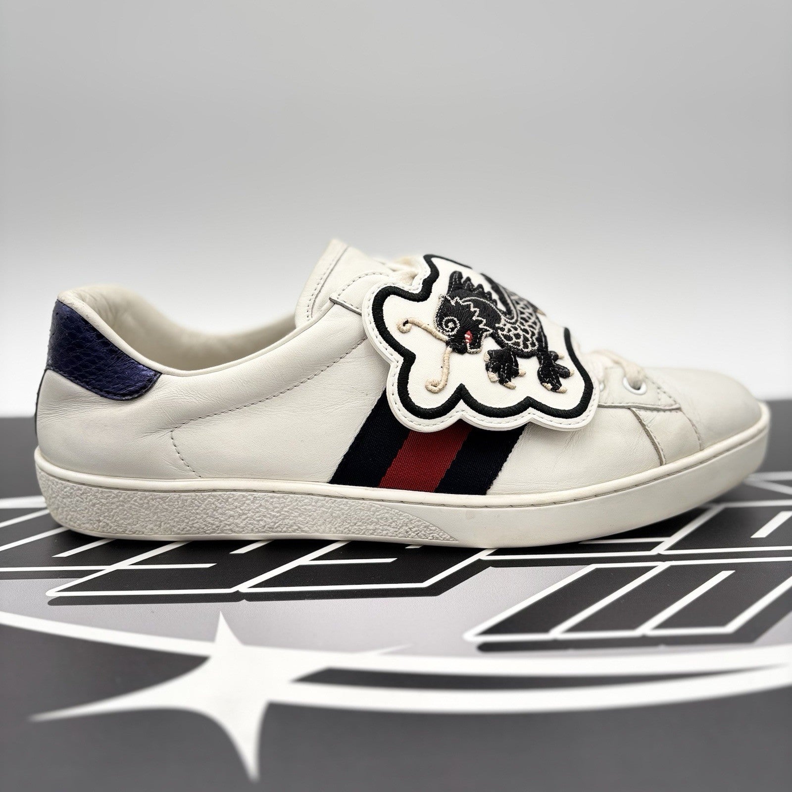 Size 9.5 G (10 US) - Gucci Ace Web Patches ' UFO, Dragon ' | GREAT CONDITION!