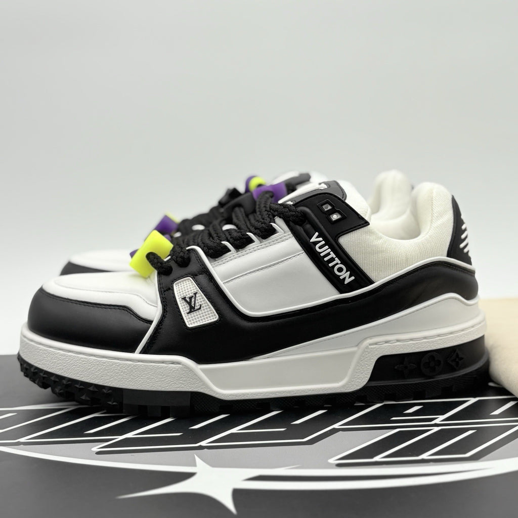 Size 10.5 LV (11.5-12 US) - Louis Vuitton Maxi ' Black White ' | ONLY TRIED ON!
